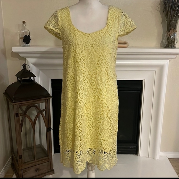 Francesca’s Cap Sleeve Dress Small - Picture 3 of 11